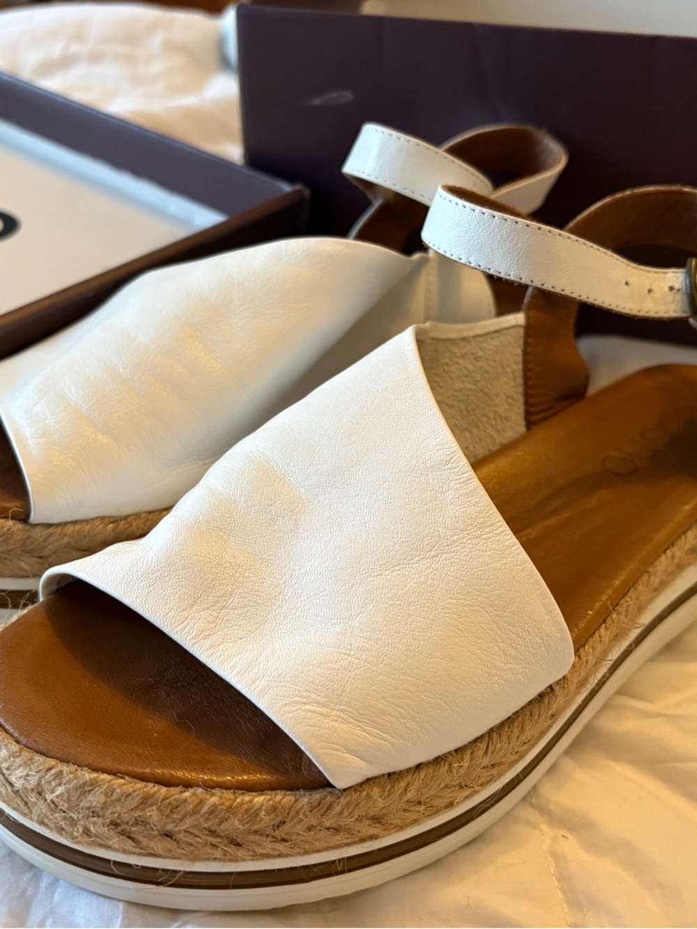 Bueno White Leather Espadrille Platform Sandals